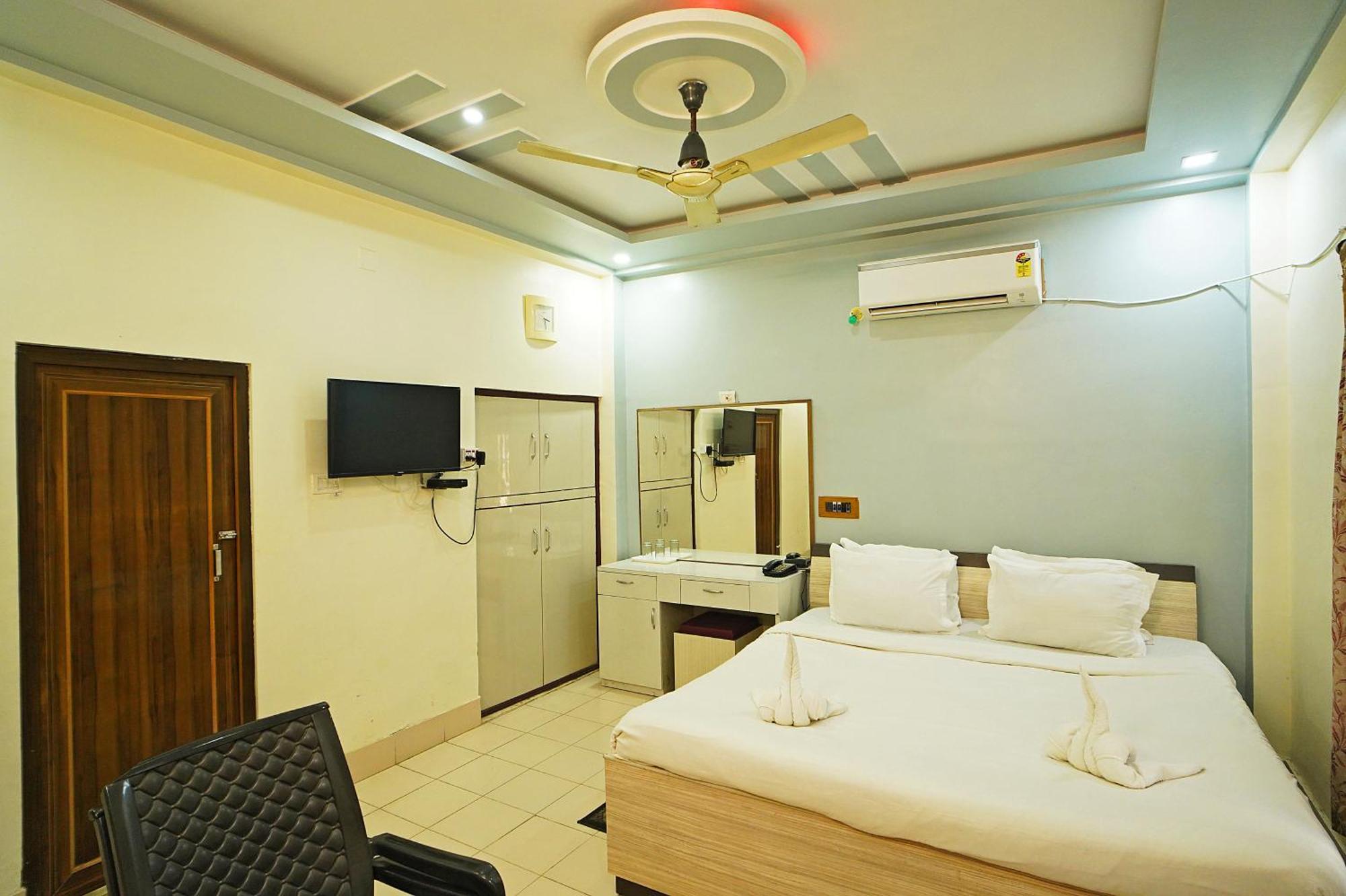 Santiniketan Hotel And Resort !! On Beach Family Resort !! มันดราโมนี ภายนอก รูปภาพ