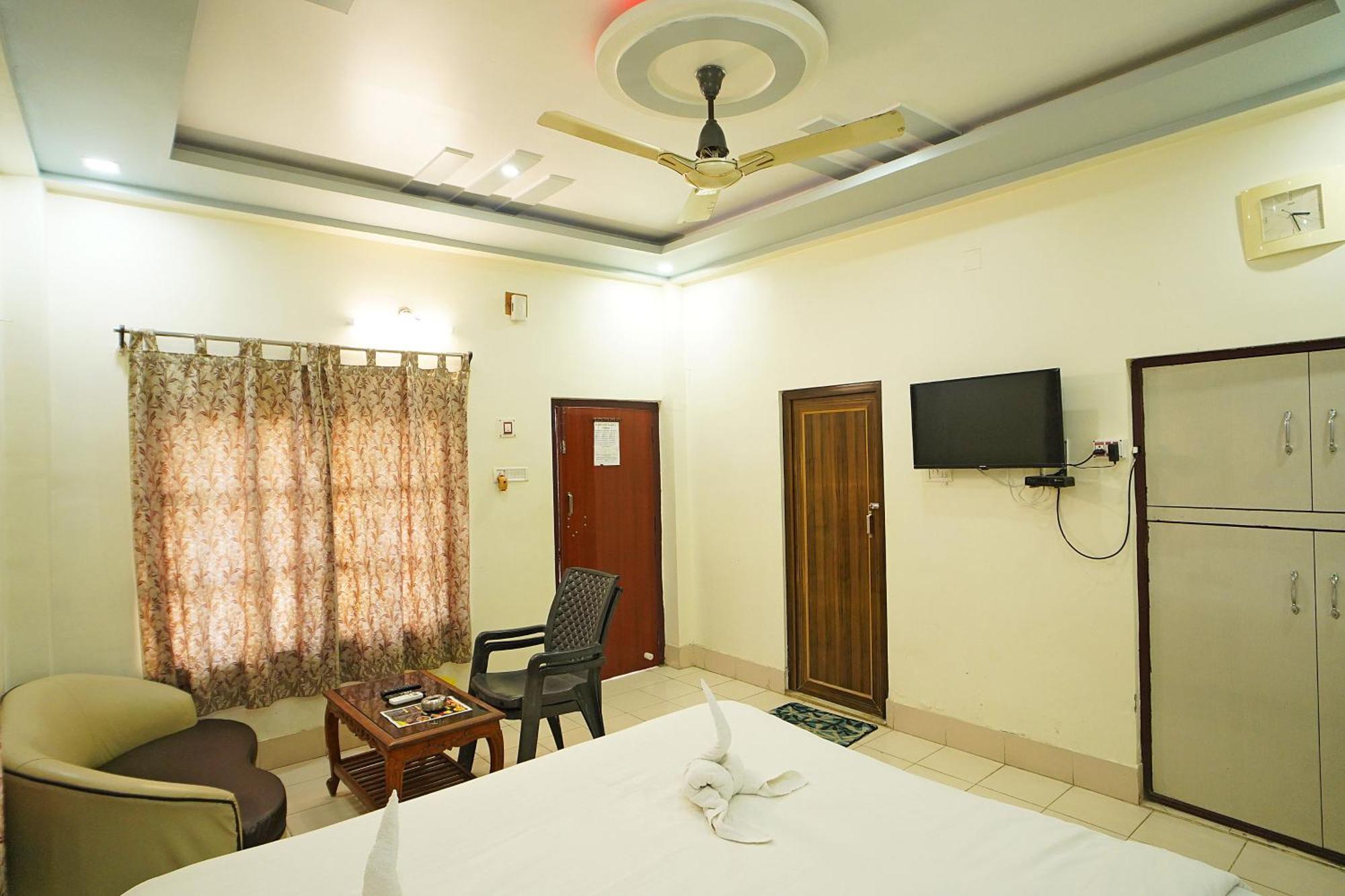 Santiniketan Hotel And Resort !! On Beach Family Resort !! มันดราโมนี ภายนอก รูปภาพ