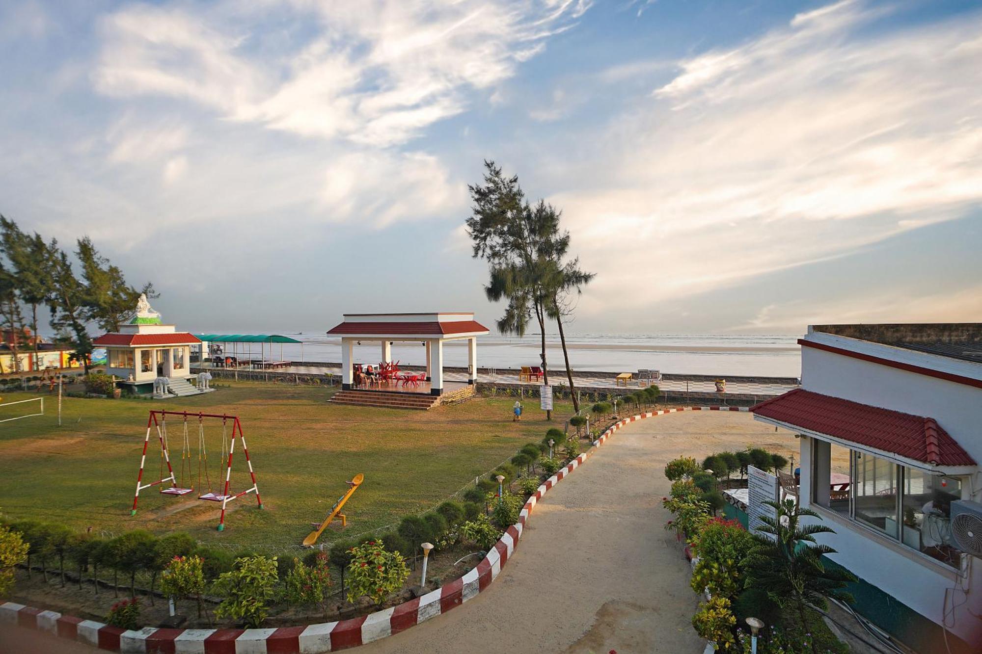 Santiniketan Hotel And Resort !! On Beach Family Resort !! มันดราโมนี ภายนอก รูปภาพ