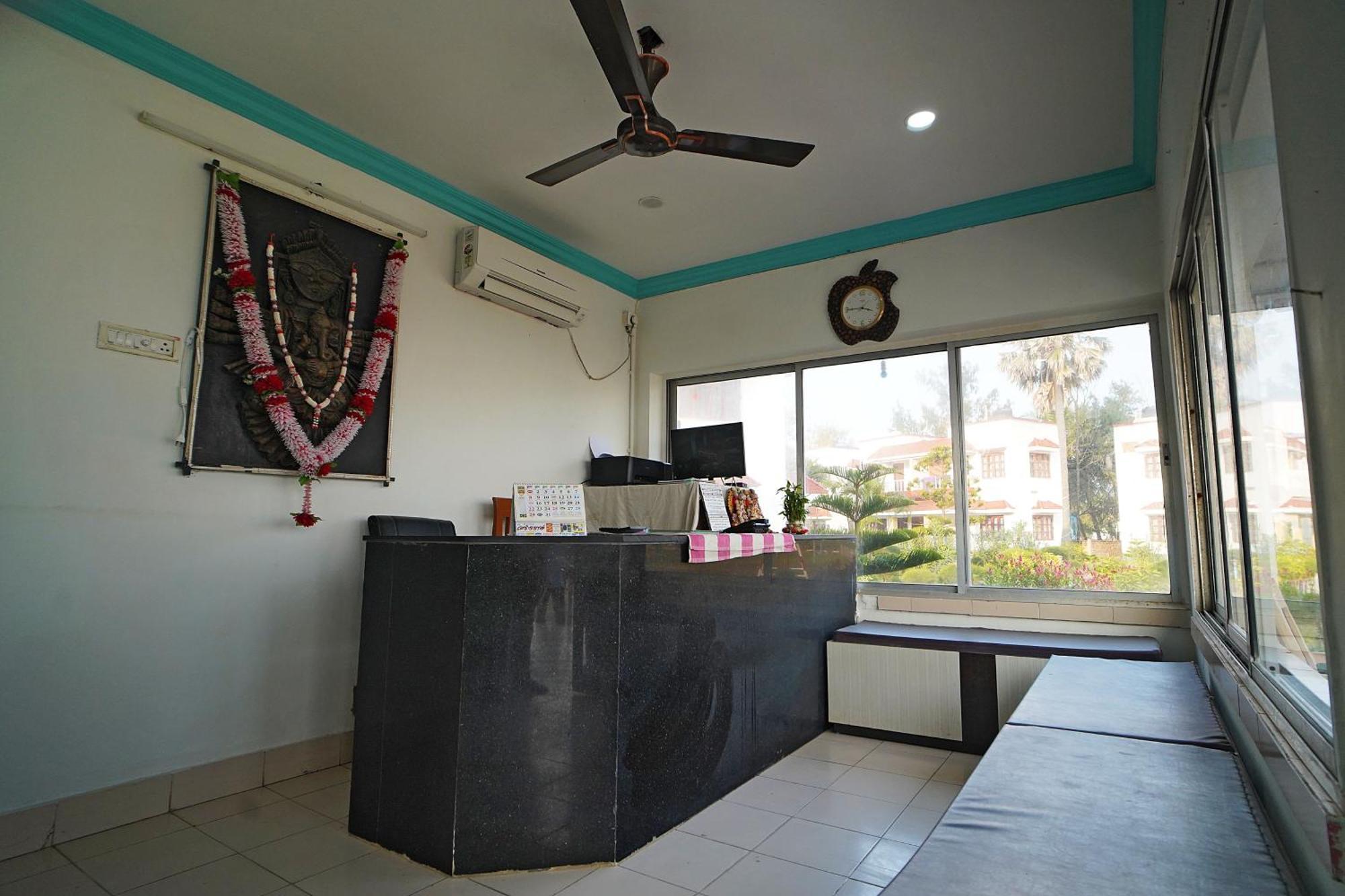 Santiniketan Hotel And Resort !! On Beach Family Resort !! มันดราโมนี ภายนอก รูปภาพ