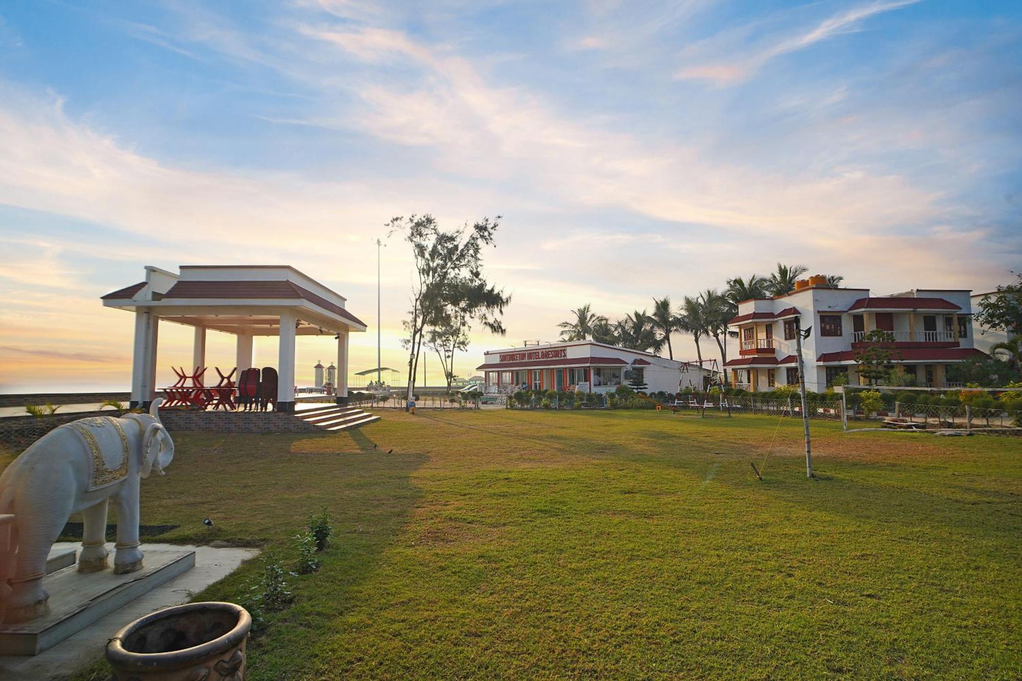 Santiniketan Hotel And Resort !! On Beach Family Resort !! มันดราโมนี ภายนอก รูปภาพ