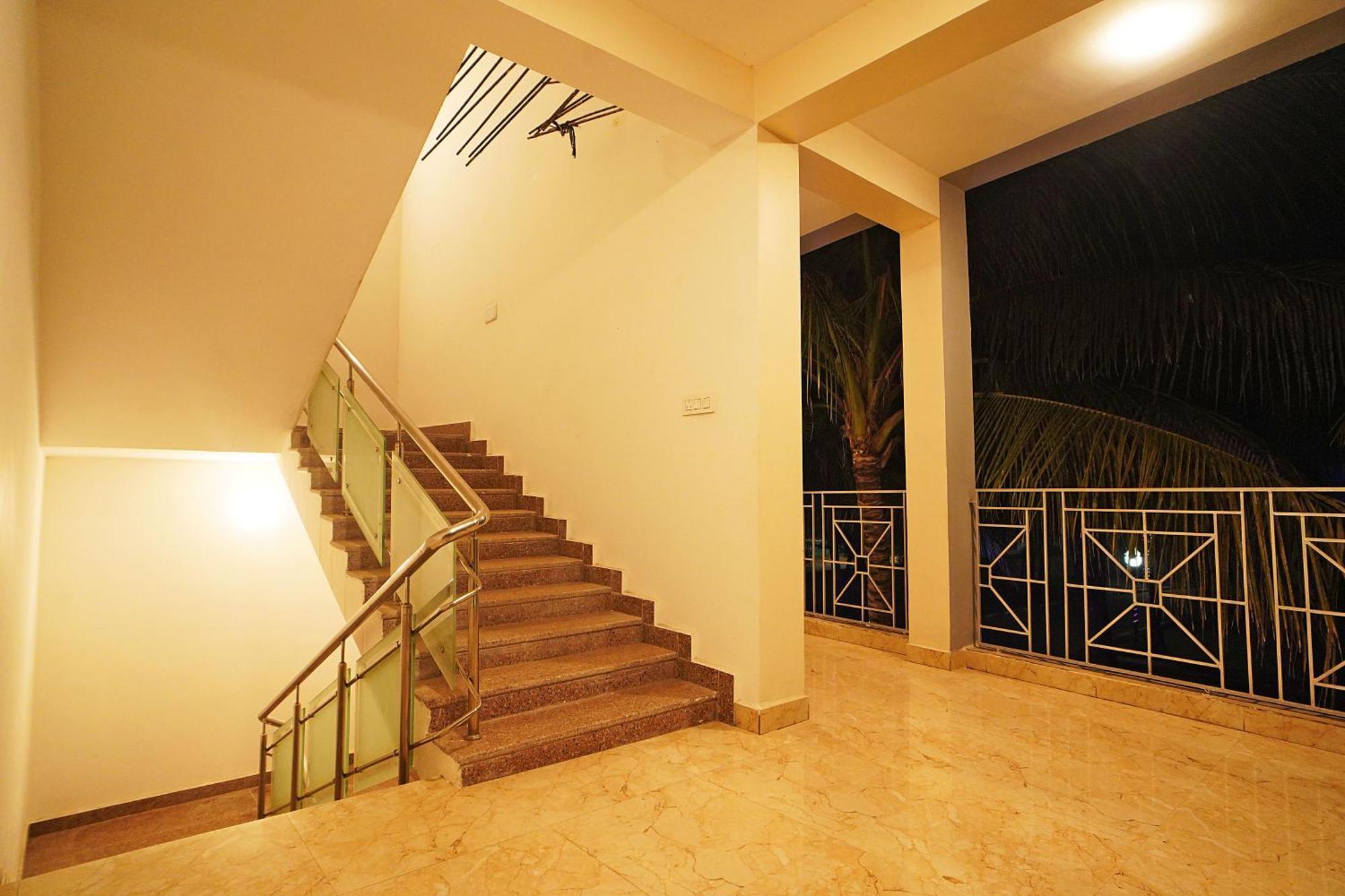 Santiniketan Hotel And Resort !! On Beach Family Resort !! มันดราโมนี ภายนอก รูปภาพ